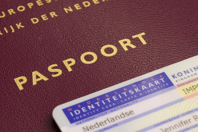 paspoort en identiteitsbewijs